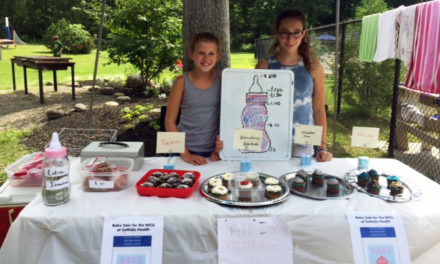 Middle School Swimmers Bake Cupcakes to Raise Funds for NICU